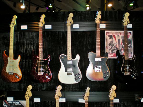 http://guitarsandaudio.com/extras/2010NAMM/thursday/zFender.JPG