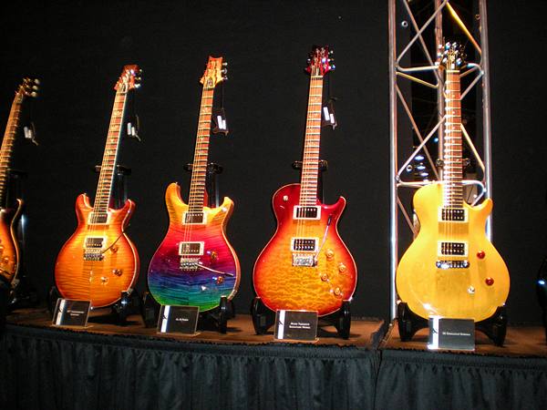 http://guitarsandaudio.com/extras/2010NAMM/thursday/zPRS.JPG